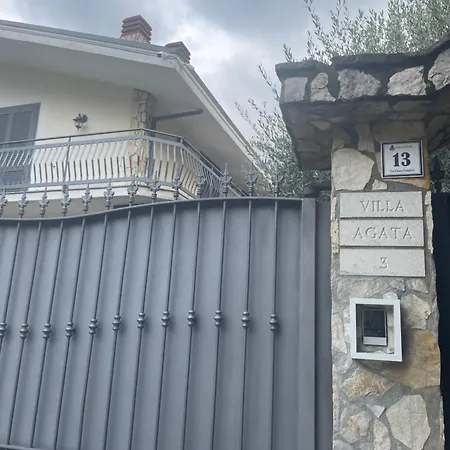 Agata Guest house